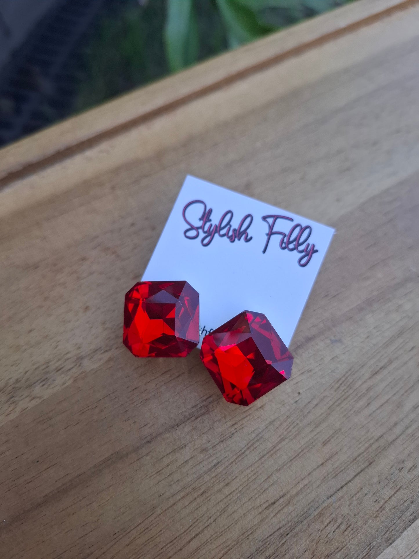 LEAH - Other colours available