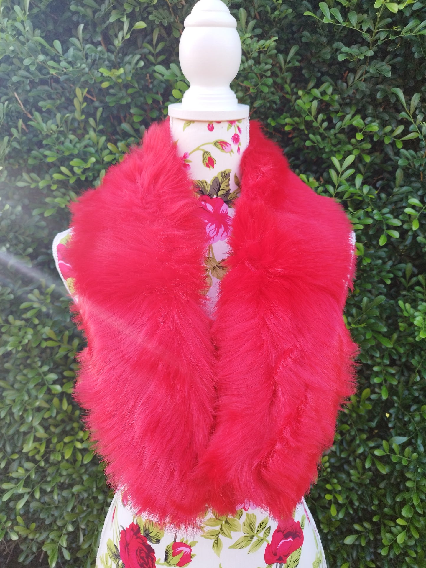 LONG FAUX FUR