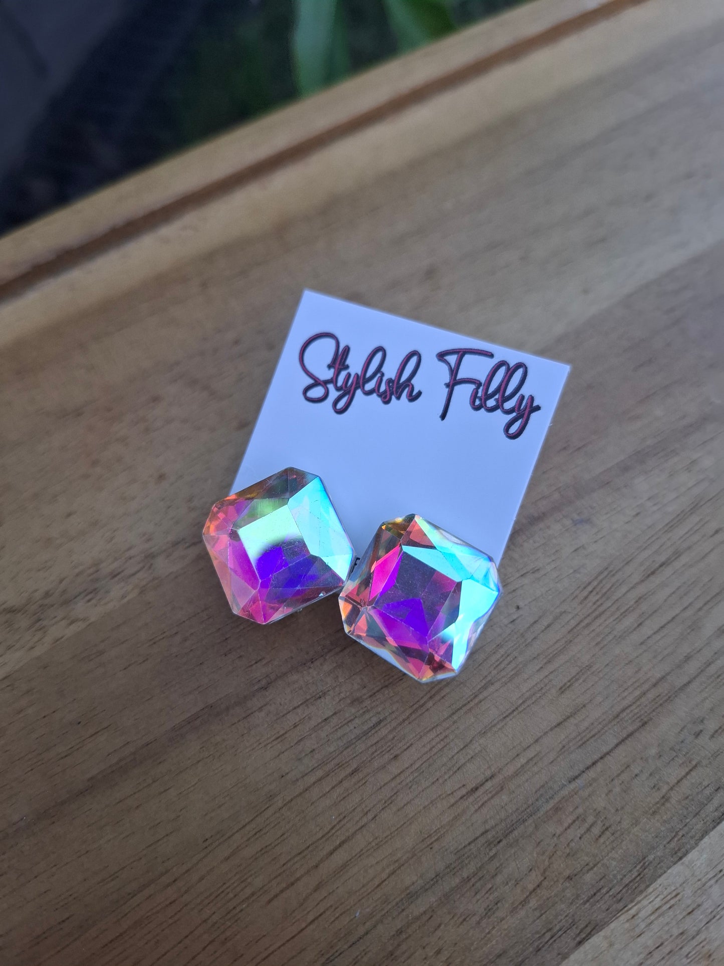 LEAH - Other colours available