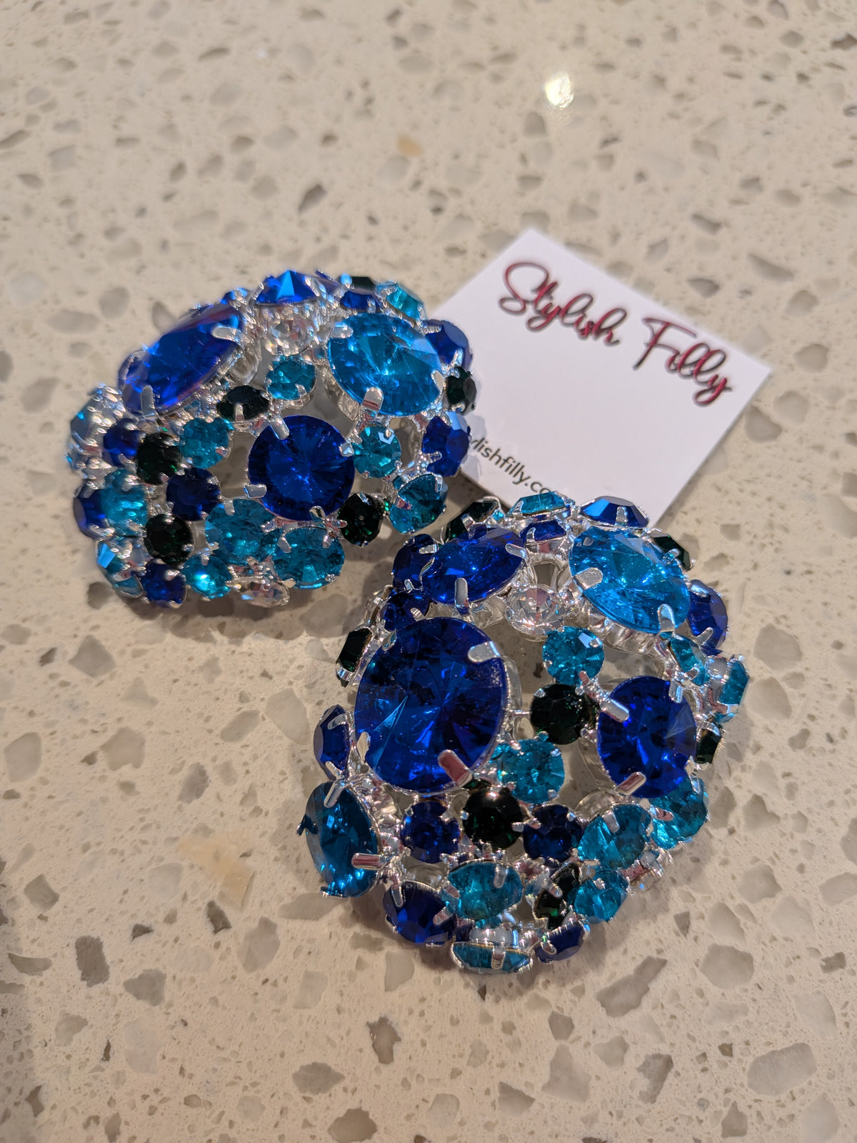 LIZZY (clip on style) - other colours available